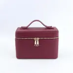 Customized Name PU Leather Cosmetic Bag with Zoned Storage and Large Capacity Toiletry Bag for Autumn and Winter New Products - Image 10
