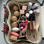 Customized Name PU Leather Cosmetic Bag with Zoned Storage and Large Capacity Toiletry Bag for Autumn and Winter New Products - Image 5