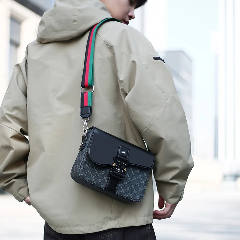 S943af45ac28c4bbeacdbc9ee917ed1e1R.webp Fashionable Jacquard Pattern Men's Crossbody Bag High-End Casual Shoulder Bag for Commuting Business Waterproof Daily Sling Bag - Image 1